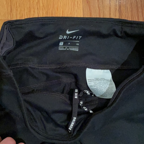nike dri fit cropped leggings - Picture 2 of 2